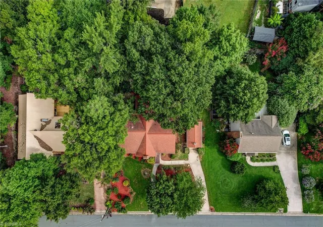 Photo 3 of Sale Pending at 1823 Woodhue Dr, Burlington, NC 27215 | MLS# 1233484 | Listing updated on 2026-09-19