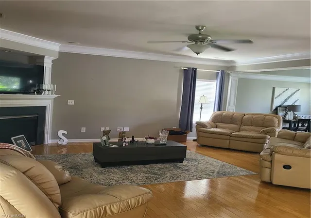 3rd image of 895 Jennifer Ln, High Point, NC 27265 | MLS# 1223425