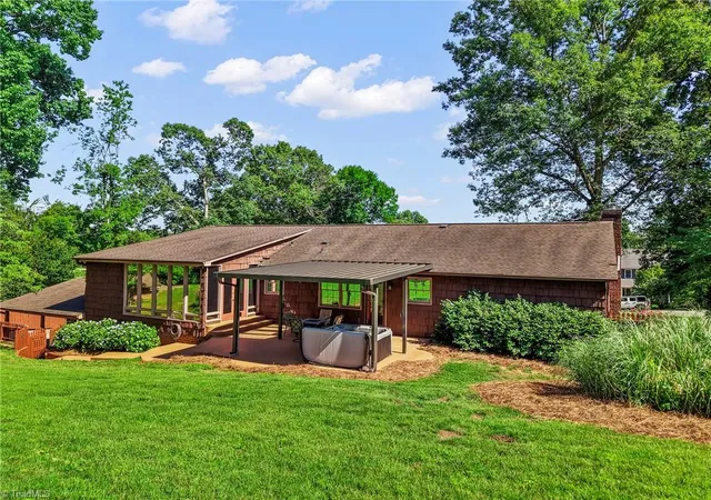 3rd image of 4125 Rock Hill Rd, Pfafftown, NC 27040 | MLS# 1223550