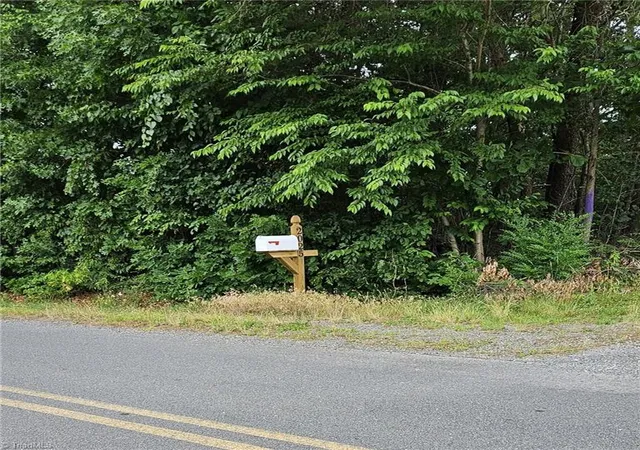 image of 2025 Lace Knoll Rd, East Bend, NC 27018 | MLS# 1223736