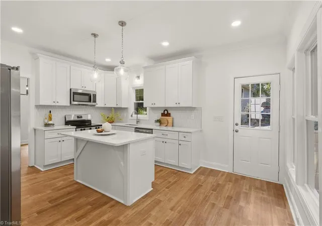 2nd image of 1314 Dogwood Dr, Gibsonville, NC 27249 | MLS# 1227169