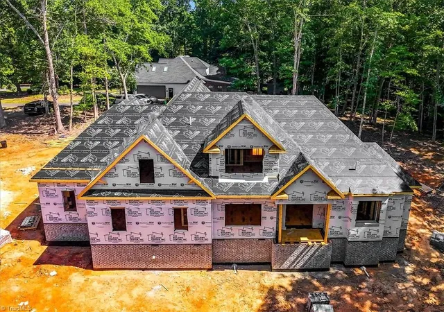Photo 4 of Sale Pending at 278 Westminster Ct, Asheboro, NC 27205 | MLS# 1205829 | Listing updated on 2026-09-17