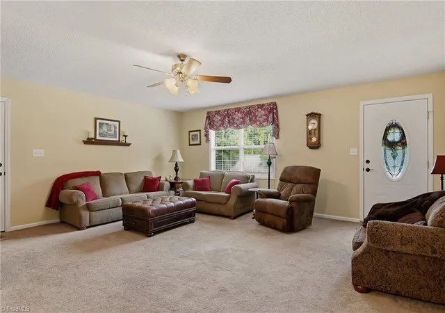 Photo 4 of Sale Pending at 175 Kelly Ln, Lexington, NC 27295 | MLS# 1229915 | Listing updated on 2026-09-11
