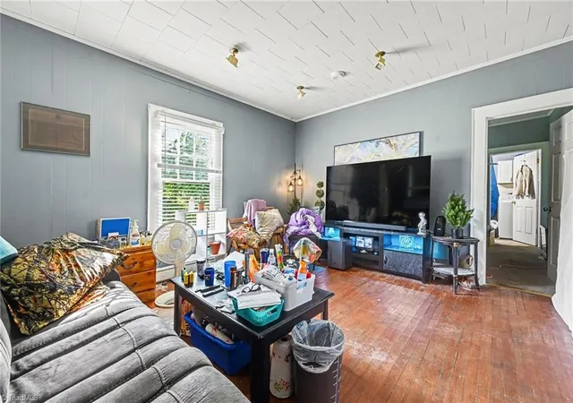 Photo 4 of Single family home for sale at 2312 Moran St, Burlington, NC 27215 | MLS# 1227860 | Listing updated on 2026-09-09