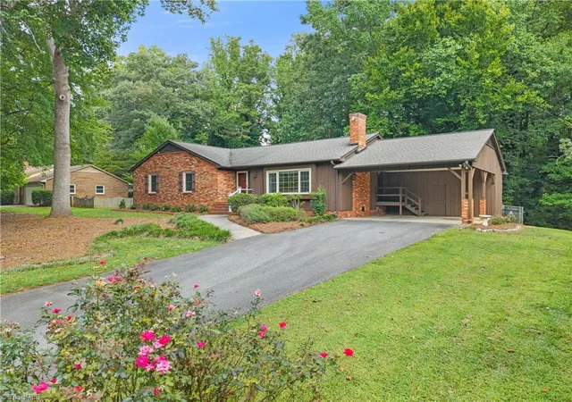 Photo 1 of Sale Pending at 4399 Bridalcreek W, Winston Salem, NC 27106 | MLS# 1233756 | Listing updated on 2026-09-17