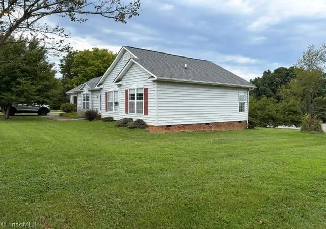 Photo 19 of Sale Pending at 104 Blairfield Ct, North Wilkesboro, NC 28659 | MLS# 1233260 | Listing updated on 2026-09-03