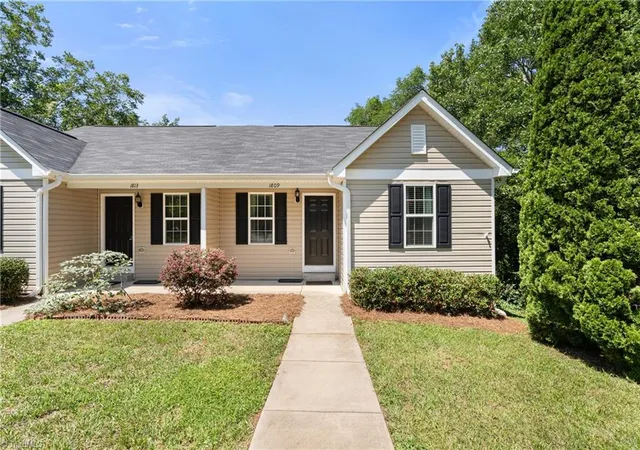 1st image of 1809 Alyssum Pl, Winston Salem, NC 27127 | MLS# 1229696