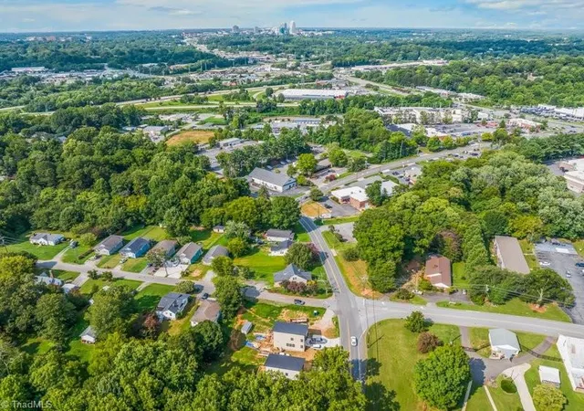 30th image of 1409 Old Salisbury Rd, Winston Salem, NC 27127 | MLS# 1231207