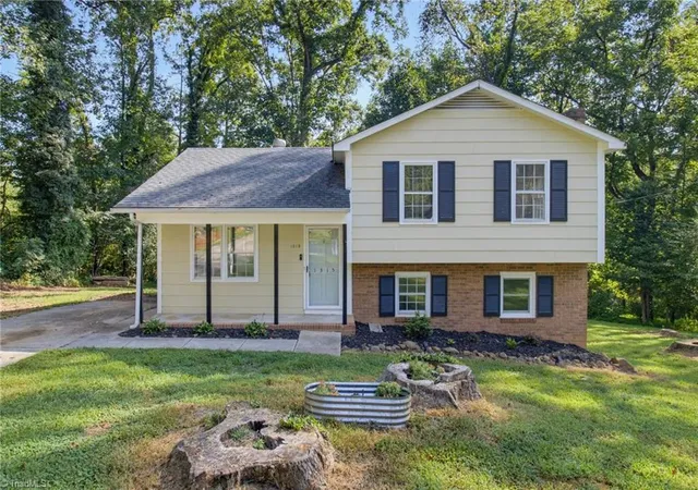 Photo 1 of Sale Pending at 1315 Yardley Ter, Winston Salem, NC 27105 | MLS# 1233618 | Listing updated on 2026-09-10