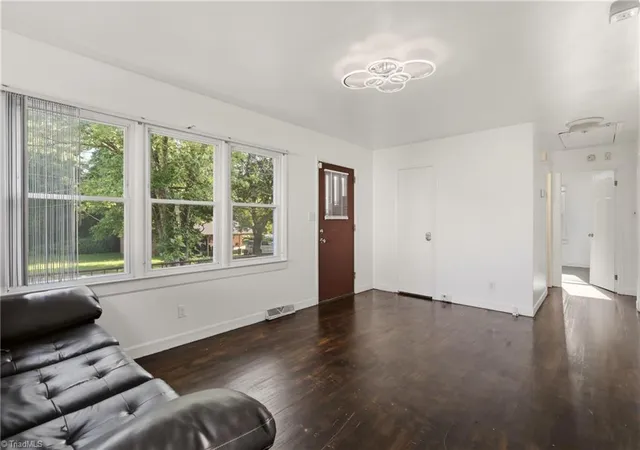 4th image of 312 Lawndale Ave, High Point, NC 27260 | MLS# 1226645