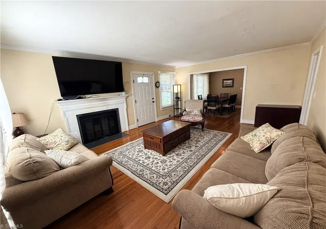 Photo 3 of Single family home for sale at 506 E Farriss Ave, High Point, NC 27262 | MLS# 1228528 | Listing updated on 2026-09-17