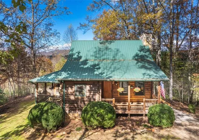 2nd image of 87 Prater Cove Rd, Franklin, NC 28734 | MLS# 1202396