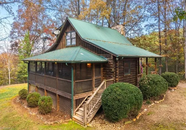 4th image of 87 Prater Cove Rd, Franklin, NC 28734 | MLS# 1202396