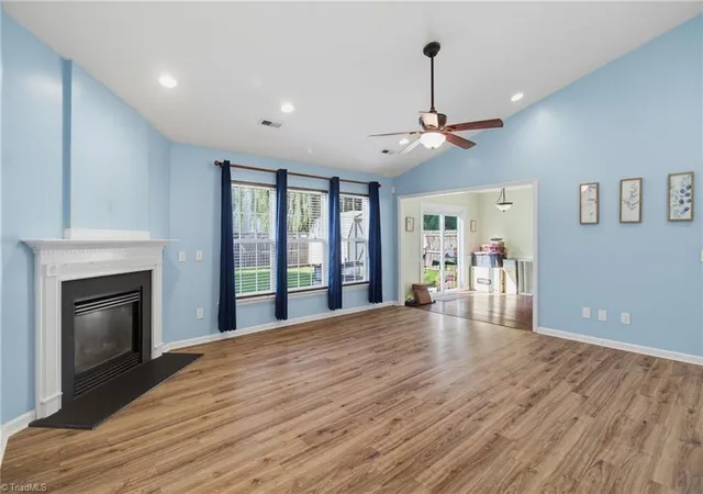 4th image of 3701 Woodpark Dr, High Point, NC 27282 | MLS# 1229905