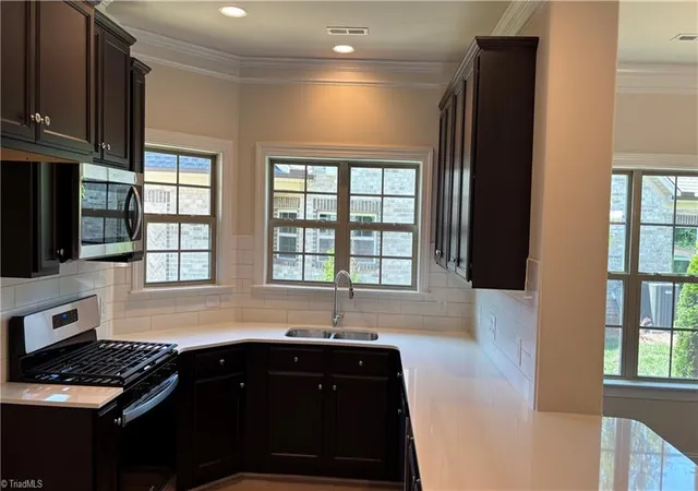 2nd image of 1046 Beechcraft Dr, Mebane, NC 27302 | MLS# 1183892