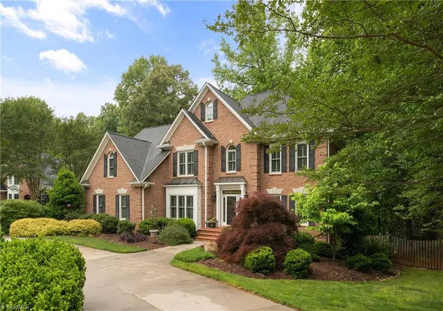 2nd image of 3763 Sandalwood Ln, Winston Salem, NC 27106 | MLS# 1219116