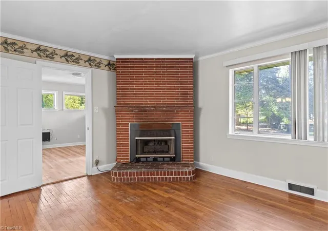 Photo 4 of Sale Pending at 1105 Graystone Dr, Winston Salem, NC 27105 | MLS# 1233460 | Listing updated on 2026-09-08