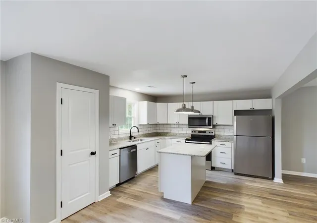 3rd image of 323 4Th St, High Point, NC 27260 | MLS# 1222476