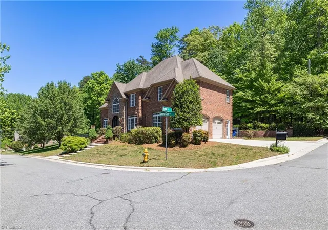 47th image of 1391 Somerset Cove Dr, Winston Salem, NC 27103 | MLS# 1217136