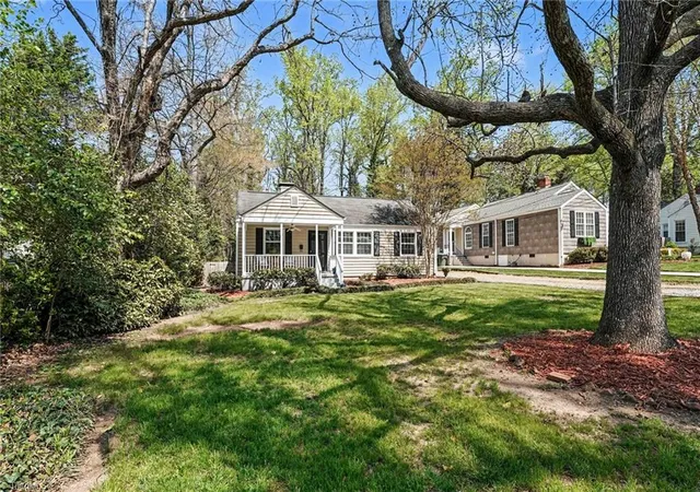 Photo 3 of Sale Pending at 1824 Colonial Ave, Greensboro, NC 27408 | MLS# 1233212 | Listing updated on 2026-09-04