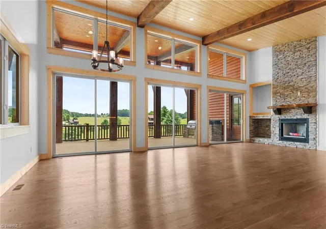 Photo 5 of Single family home for sale at 16 Bear Lodge Dr, Sparta, NC 28675 | MLS# 1226712 | Listing updated on 2026-08-04