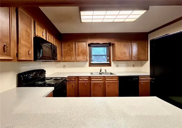 3rd image of 103 Aspen Ct, Winston Salem, NC 27106 | MLS# 1231238