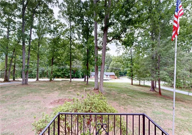 Homes for sale in Thomasville, NC | 7950 E Holly Grove Rd, Thomasville, NC 27360 | MLS# 1222121