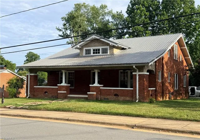 Photo 2 of Sale Pending at 441 Elk Spur St, Elkin, NC 28621 | MLS# 1227562 | Listing updated on 2026-08-22