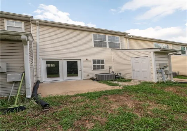 36th image of 1024 Oak Blossom Wy, Whitsett, NC 27377 | MLS# 1231446