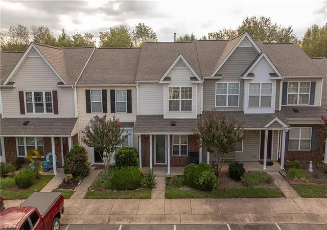 Photo 3 of Single family home for sale at 1024 Oak Blossom Way, Whitsett, NC 27377 | MLS# 1231446 | Listing updated on 2026-09-01