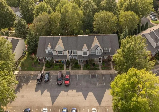 Photo 4 of Single family home for sale at 1024 Oak Blossom Way, Whitsett, NC 27377 | MLS# 1231446 | Listing updated on 2026-09-01