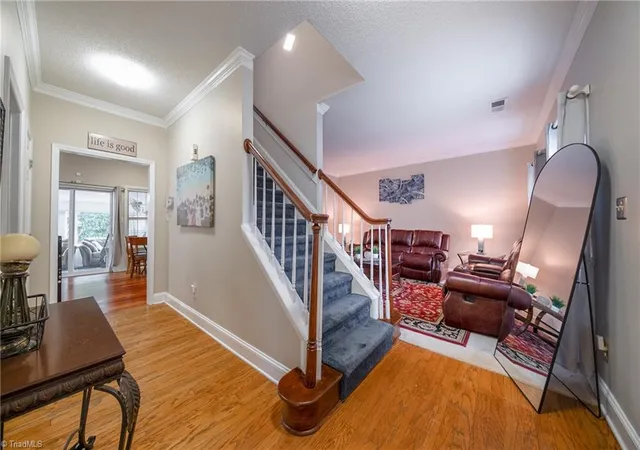 Photo 3 of Single family home for sale at 440 Craver Pointe Dr, Clemmons, NC 27012 | MLS# 1229238 | Listing updated on 2026-09-12