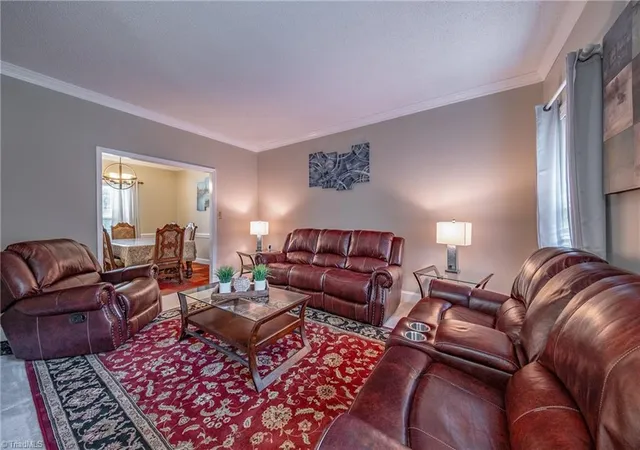 Photo 4 of Single family home for sale at 440 Craver Pointe Dr, Clemmons, NC 27012 | MLS# 1229238 | Listing updated on 2026-09-12