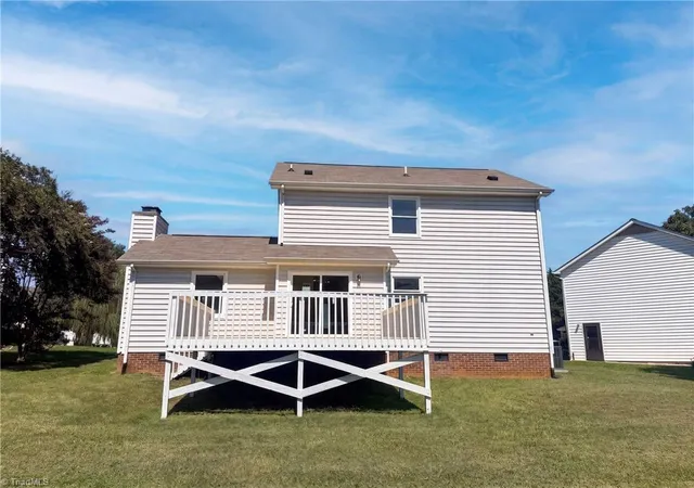 Photo 4 of Single family home for sale at 3807 Fig Leaf Ct, Greensboro, NC 27406 | MLS# 1233591 | Listing updated on 2026-09-24