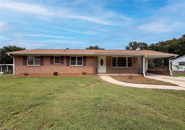 1st image of 140 Joyce Dr, Winston Salem, NC 27107 | MLS# 1231325