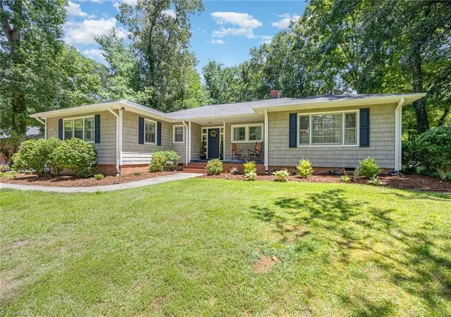 1st image of 159 Circle Dr, Thomasville, NC 27360 | MLS# 1225056