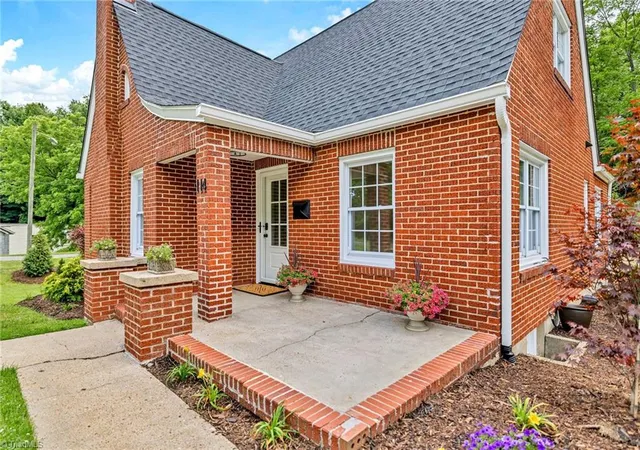 Homes for sale in West Jefferson, NC | 114 Speaks Rd, West Jefferson, NC 28694 | MLS# 1226557