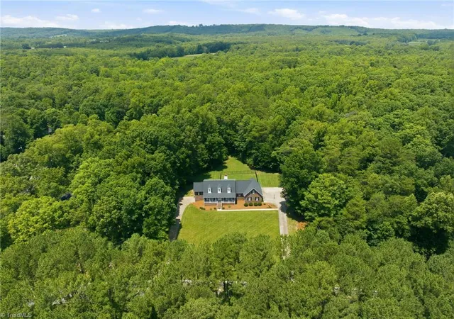 3rd image of 2101 River Rd, Stoneville, NC 27048 | MLS# 1226087