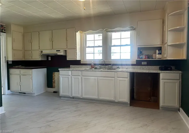 Homes for sale in North Wilkesboro, NC | 264 Fairplains Rd, North Wilkesboro, NC 28659 | MLS# 1226855