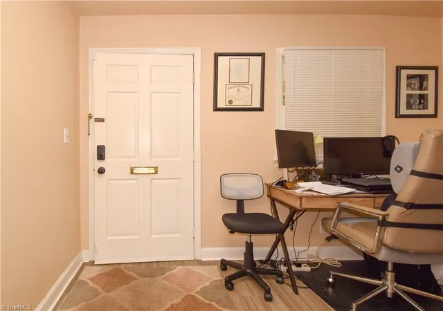 5th image of 2890 Carriage Dr, Winston Salem, NC 27106 | MLS# 1224545