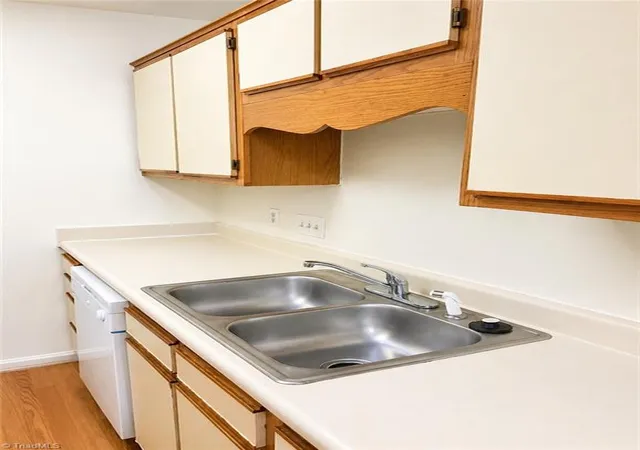 Photo 3 of Single family home for sale at 517 Mystic Dr #D, Greensboro, NC 27406 | MLS# 1230411 | Listing updated on 2026-08-07