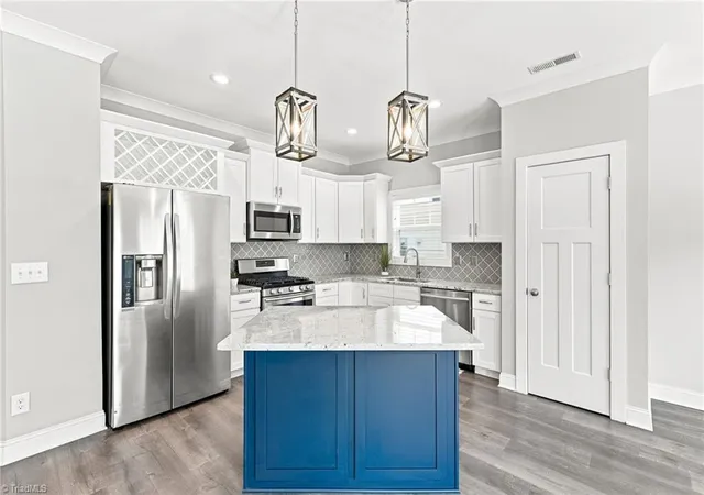 Photo 3 of Single family home for sale at 78 Robinhood Cir, Winston Salem, NC 27106 | MLS# 1230431 | Listing updated on 2026-10-07
