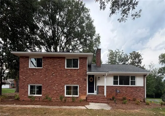 Photo 1 of Single family home for sale at 2701 Tudor Rd, Winston Salem, NC 27106 | MLS# 1233807 | Listing updated on 2026-08-30