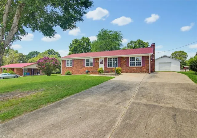Photo 3 of Sale Pending at 145 Brightwood Rd, Eden, NC 27288 | MLS# 1228115 | Listing updated on 2026-09-11
