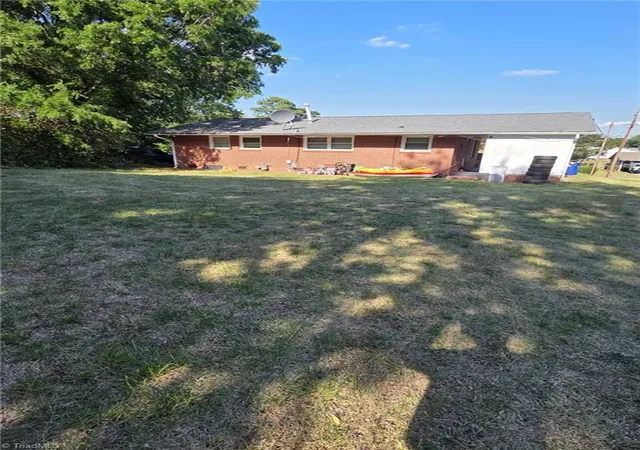 Homes for sale in Winston Salem, NC | 2812 Emerson St, Winston Salem, NC 27107 | MLS# 1220212