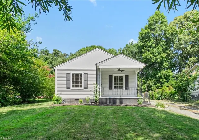 Homes for sale in Burlington, NC | 1309 Kilby St, Burlington, NC 27215 | MLS# 1227328