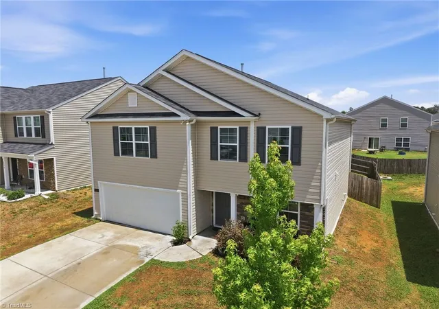 Homes for sale in Whitsett, NC | 6824 Keeneland Dr, Whitsett, NC 27377 | MLS# 1225703