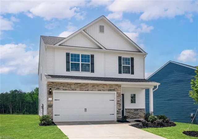 Photo 1 of Single family home for sale at 3441 Robindale Dr, Winston Salem, NC 27107 | MLS# 1189785 | Listing updated on 2026-10-02