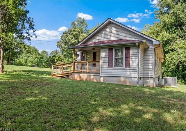 Photo 2 of Single family home for sale at 271 Little Ridge Rd, Moravian Falls, NC 28654 | MLS# 1222847 | Listing updated on 2026-08-05