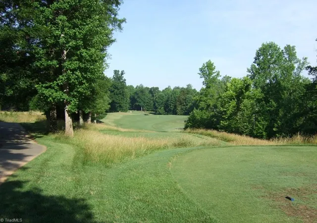11th image of 310 Muirfield Ct, Mebane, NC 27302 | MLS# 1231705
